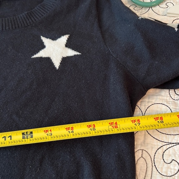 Express star sweater - Picture 5 of 6